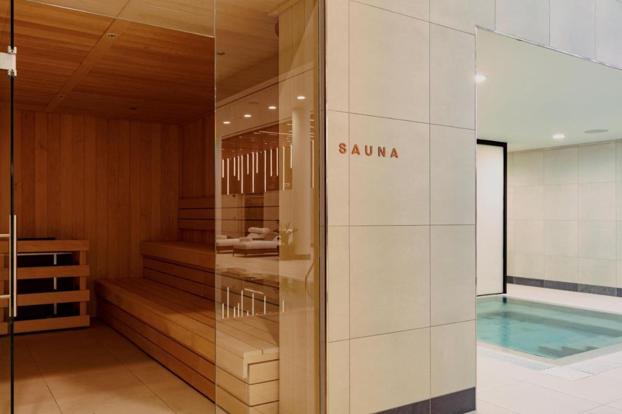 Coppermaker Square In Stratford Aparthotel London Bagian luar foto