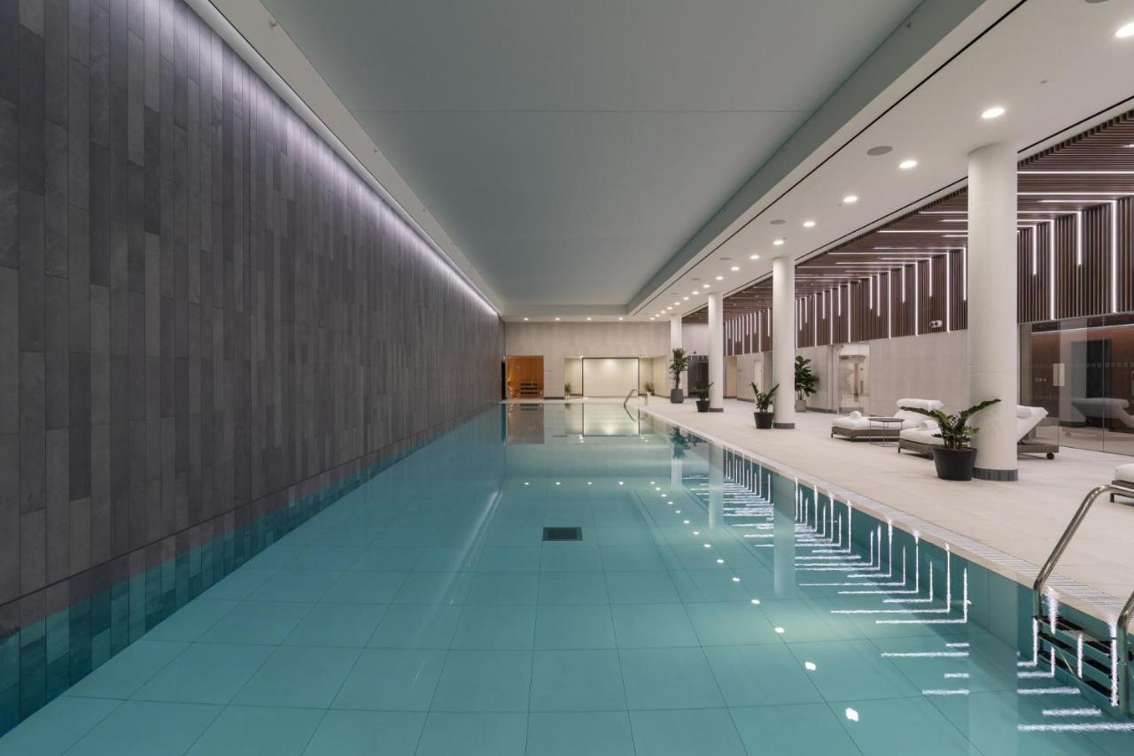 Coppermaker Square In Stratford Aparthotel London Bagian luar foto