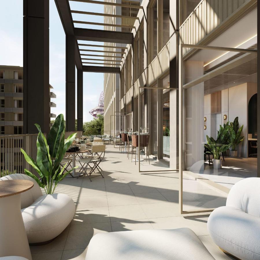 Coppermaker Square In Stratford Aparthotel London Bagian luar foto