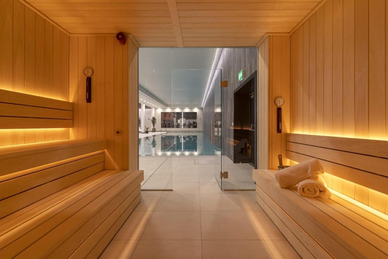 Coppermaker Square In Stratford Aparthotel London Bagian luar foto