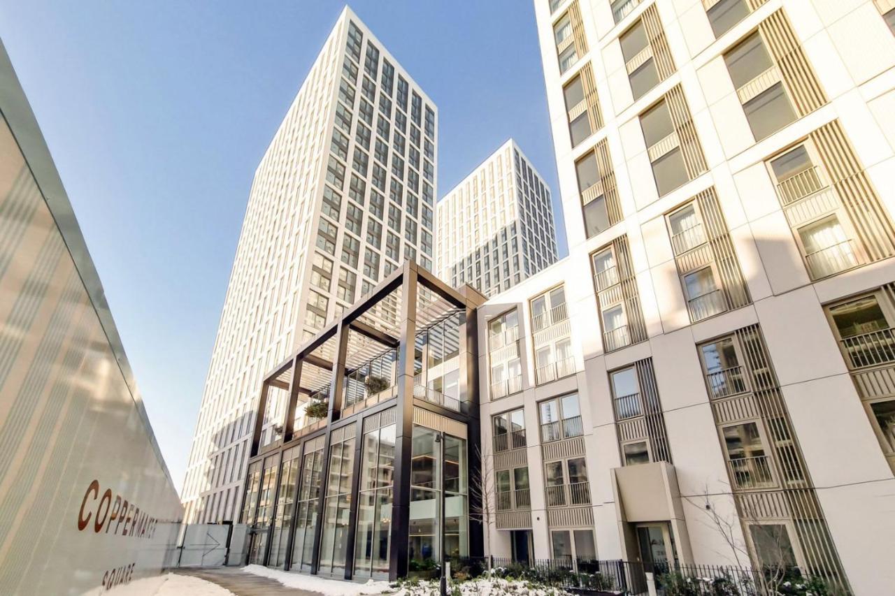 Coppermaker Square In Stratford Aparthotel London Bagian luar foto