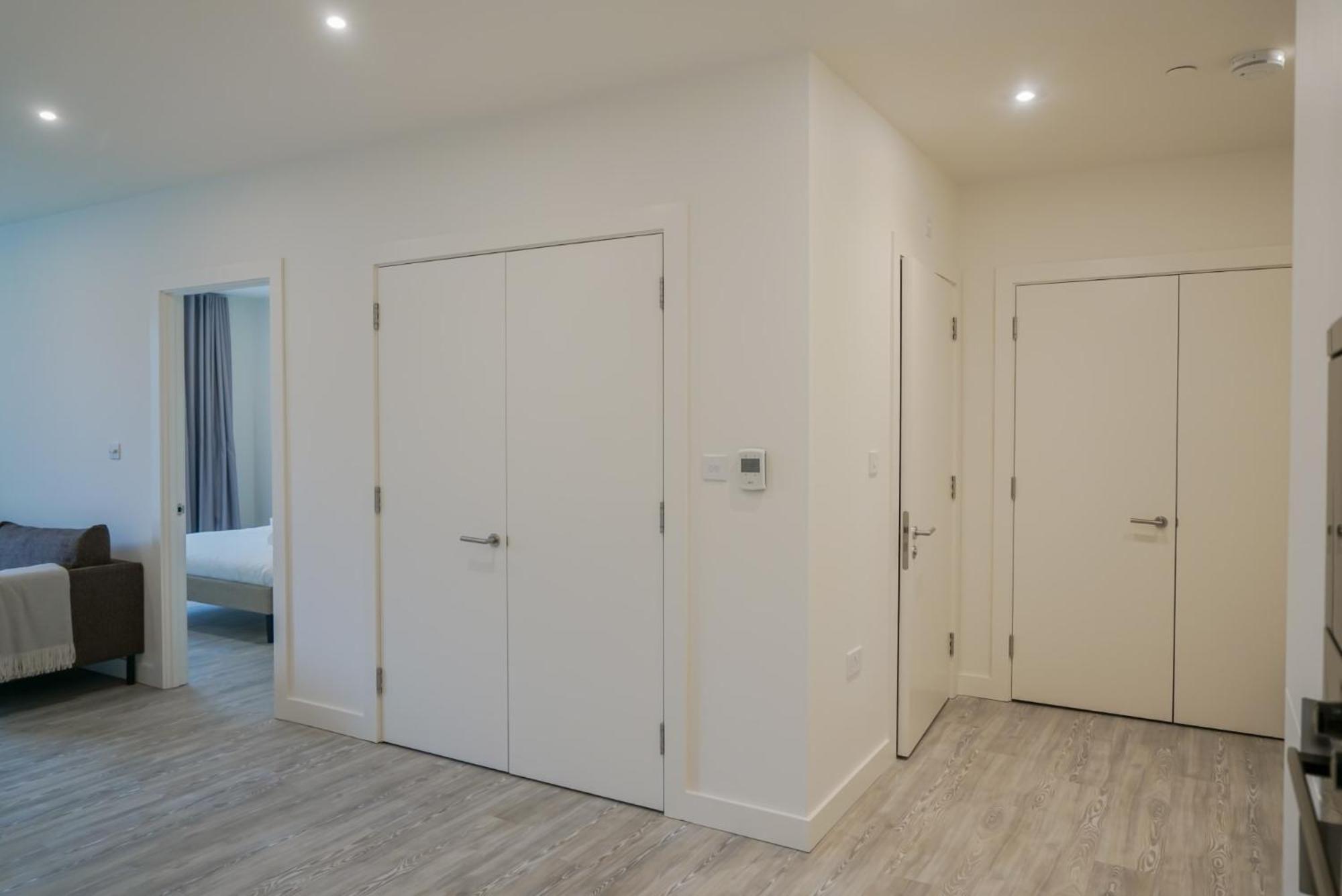 Coppermaker Square In Stratford Aparthotel London Bagian luar foto